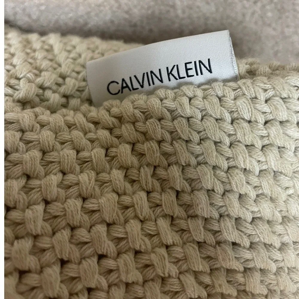Set 2 Cream Calvin Klein Luxury‎ Bedding Throw Pillows Knit Textured Ivory Beige